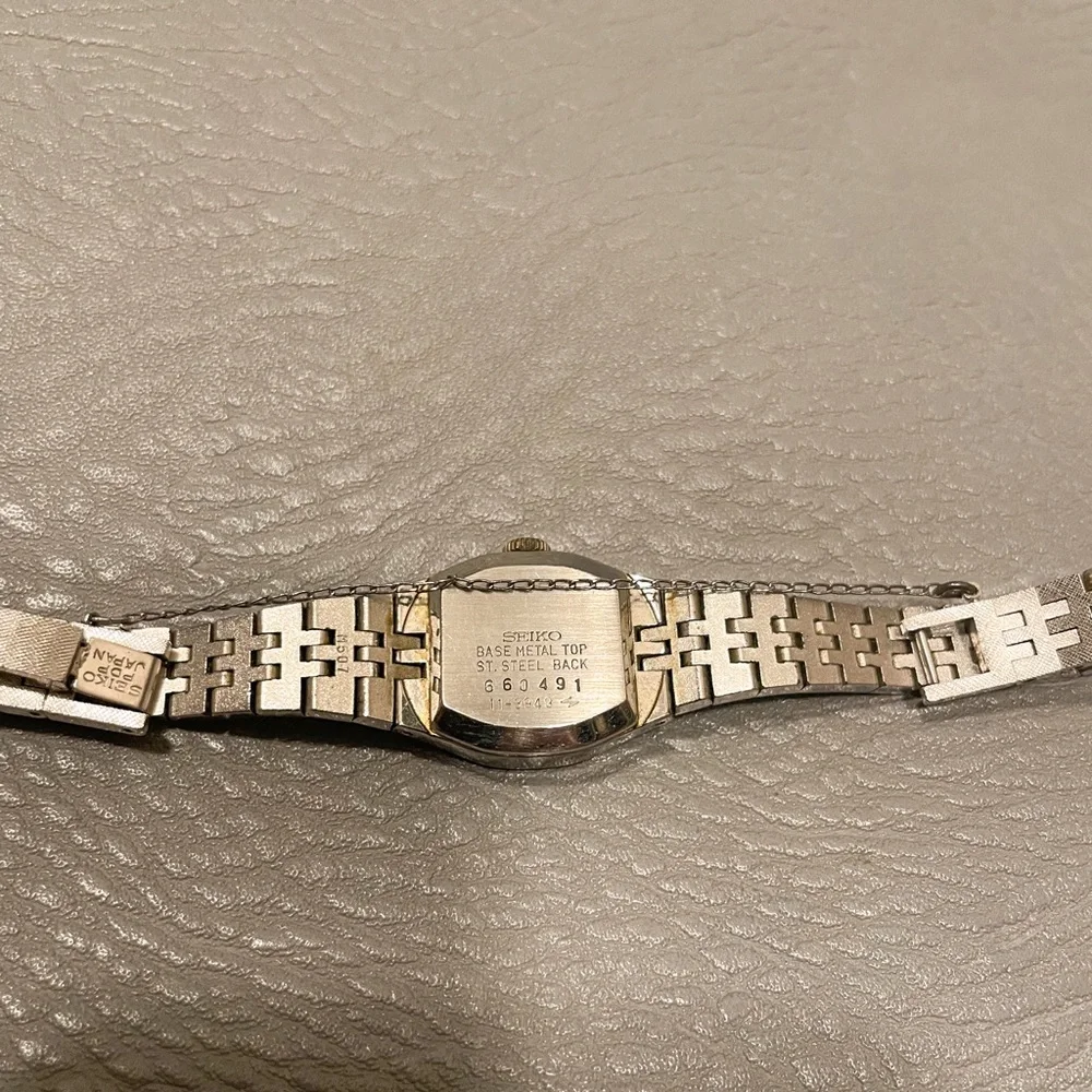 Seiko women vintage